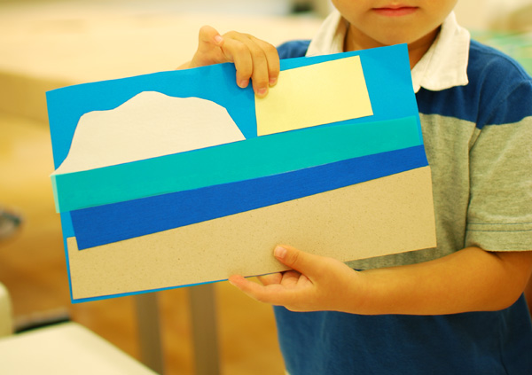 恥ずかしがりな4歳の男の子の作品「うみ」が完成！ │ takeopaper.com + 田中千絵