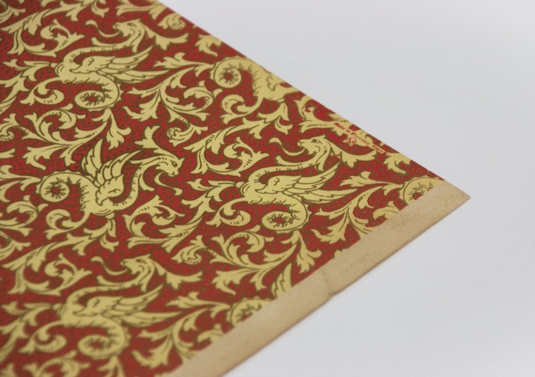 イタリア生まれのデコレーションペーパー　ベルチーニ　bertini