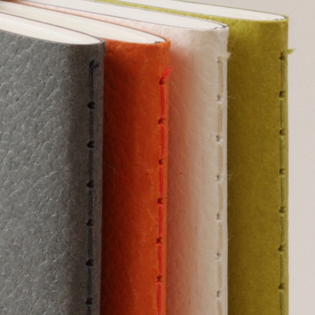  Dressco（ドレスコ）　ステッチノート　4色