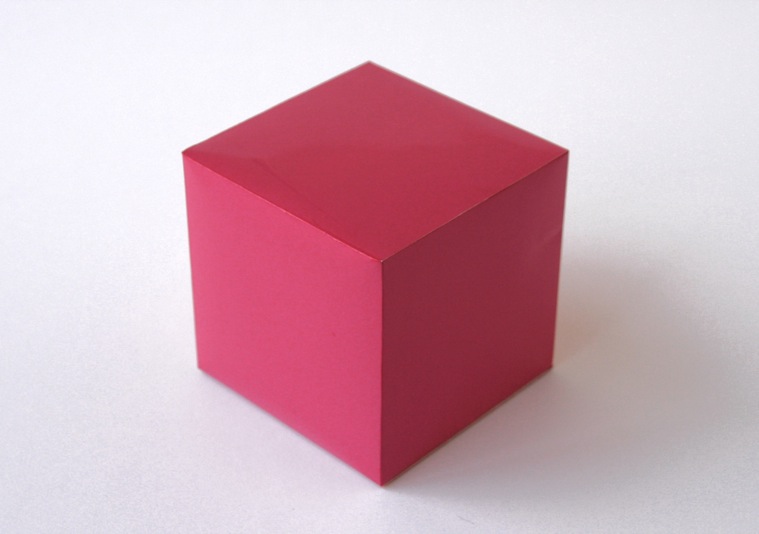 ルミナカラー　ボタン