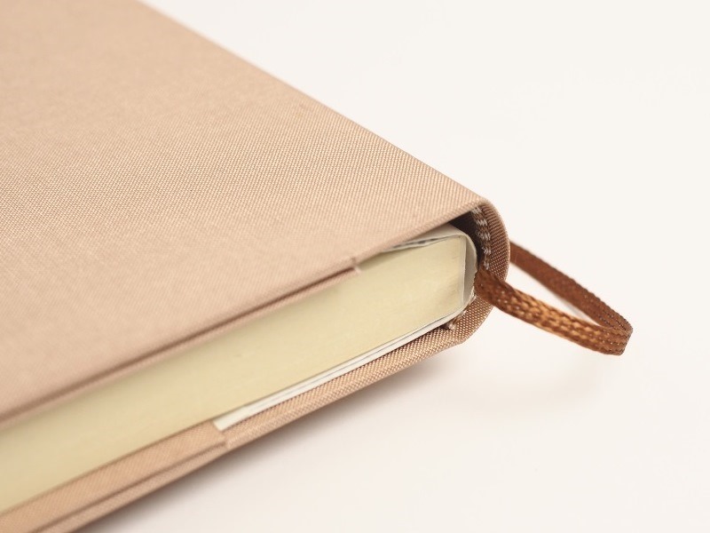 かたいぶんこ　きん