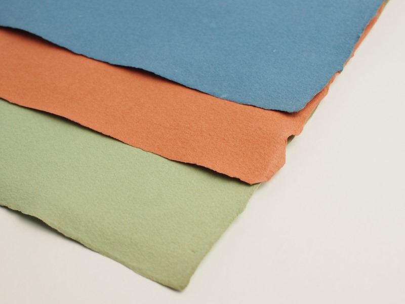 竹尾の蔵出し　フランスの手漉紙　ムーラン手漉