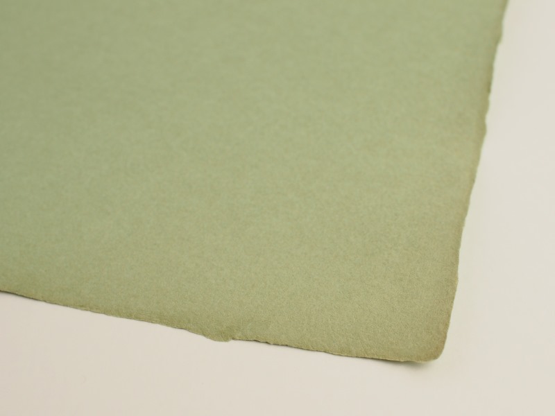 竹尾の蔵出し　フランスの手漉紙　ムーラン手漉　みどり